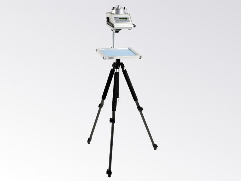 Tripod table DuoSta with attached MBASS30 on a tripod